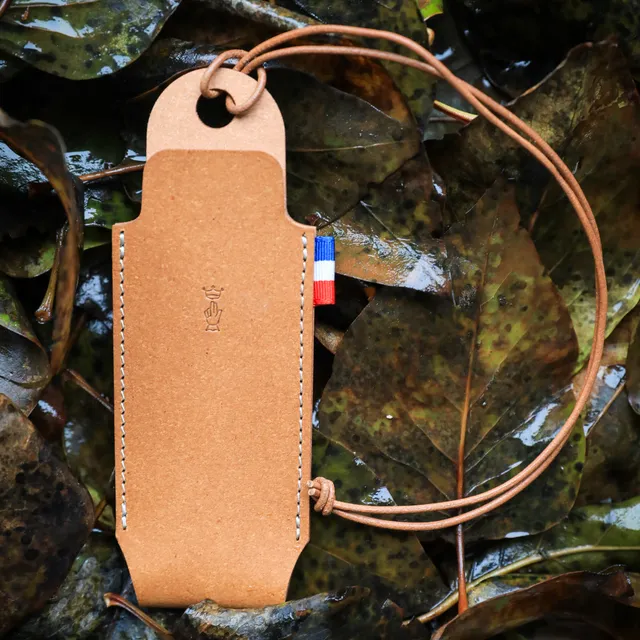 opinel-collection-france-pocket-sleeve-regenerated-leather-knife-sleeve image 1