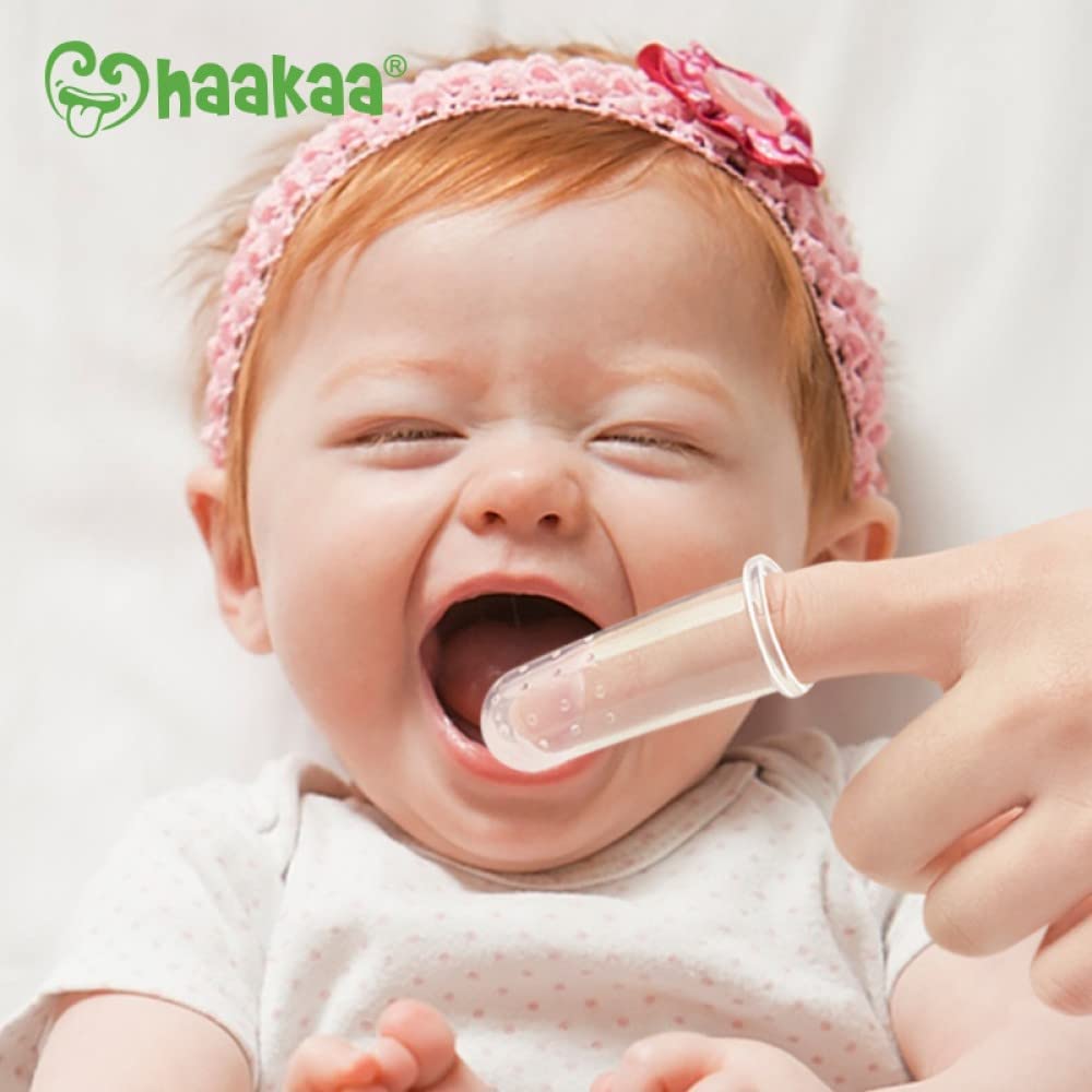 haakaa-silicone-baby-finger-toothbrush-set-2-pack-s-l-with-storage-case-360-bris image 7