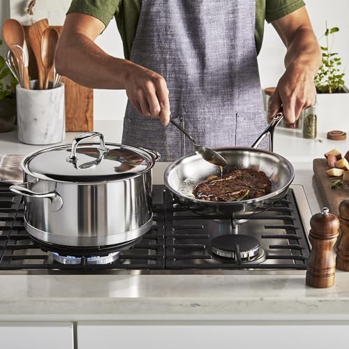 demeyere-atlantis-starter-set-3-piece-5-5-quart-saucepot-with-lid-9-4-fry-pan image 8