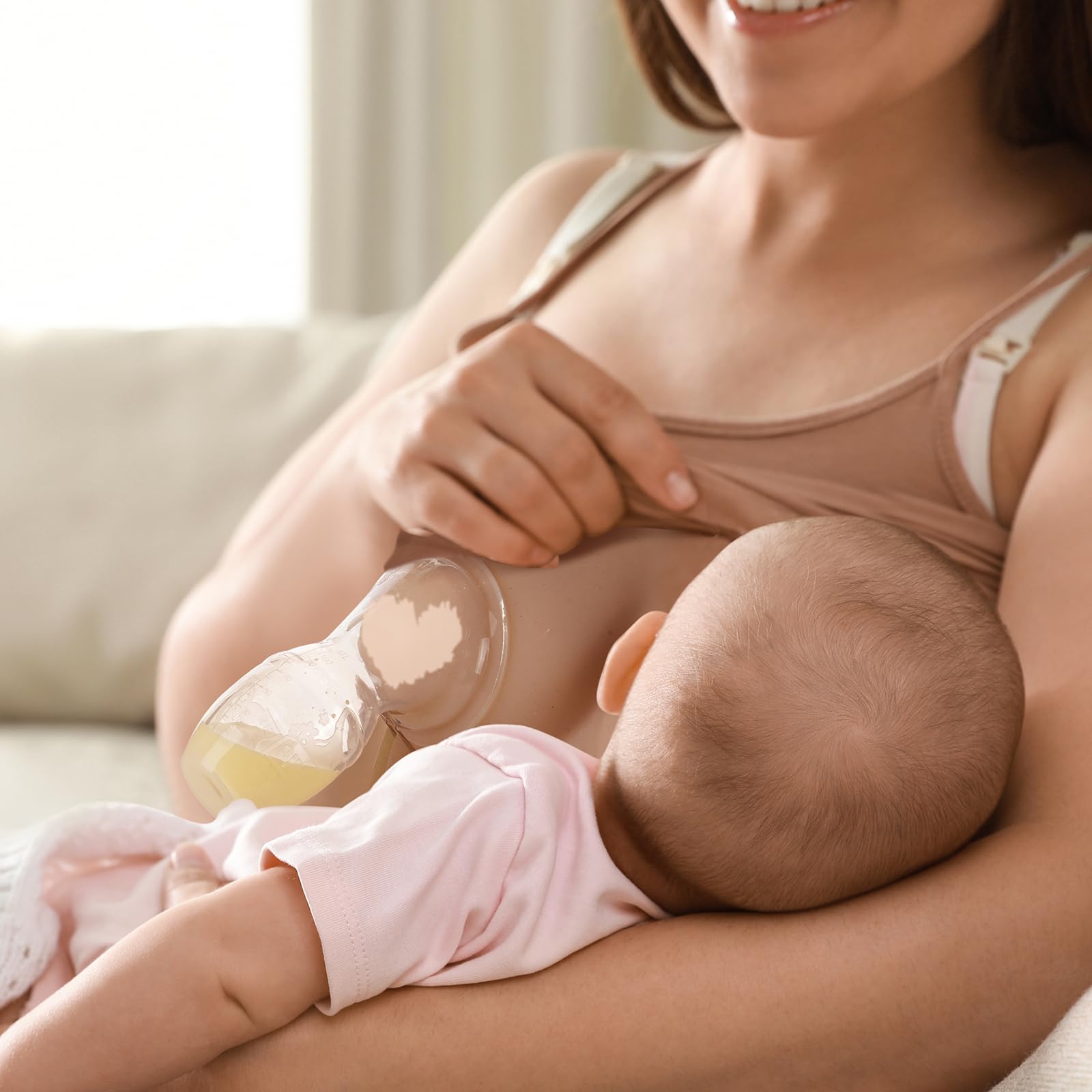 haakaa-manual-breast-pump-4oz-100ml-and-ladybug-milk-collector-2-5oz-75ml-combo- image 7