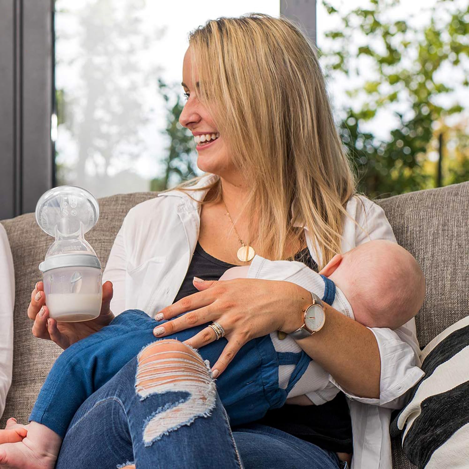 haakaa-gen-3-manual-breast-pump-upgraded-multifunctional-silicone-breast-pump-fo image 3