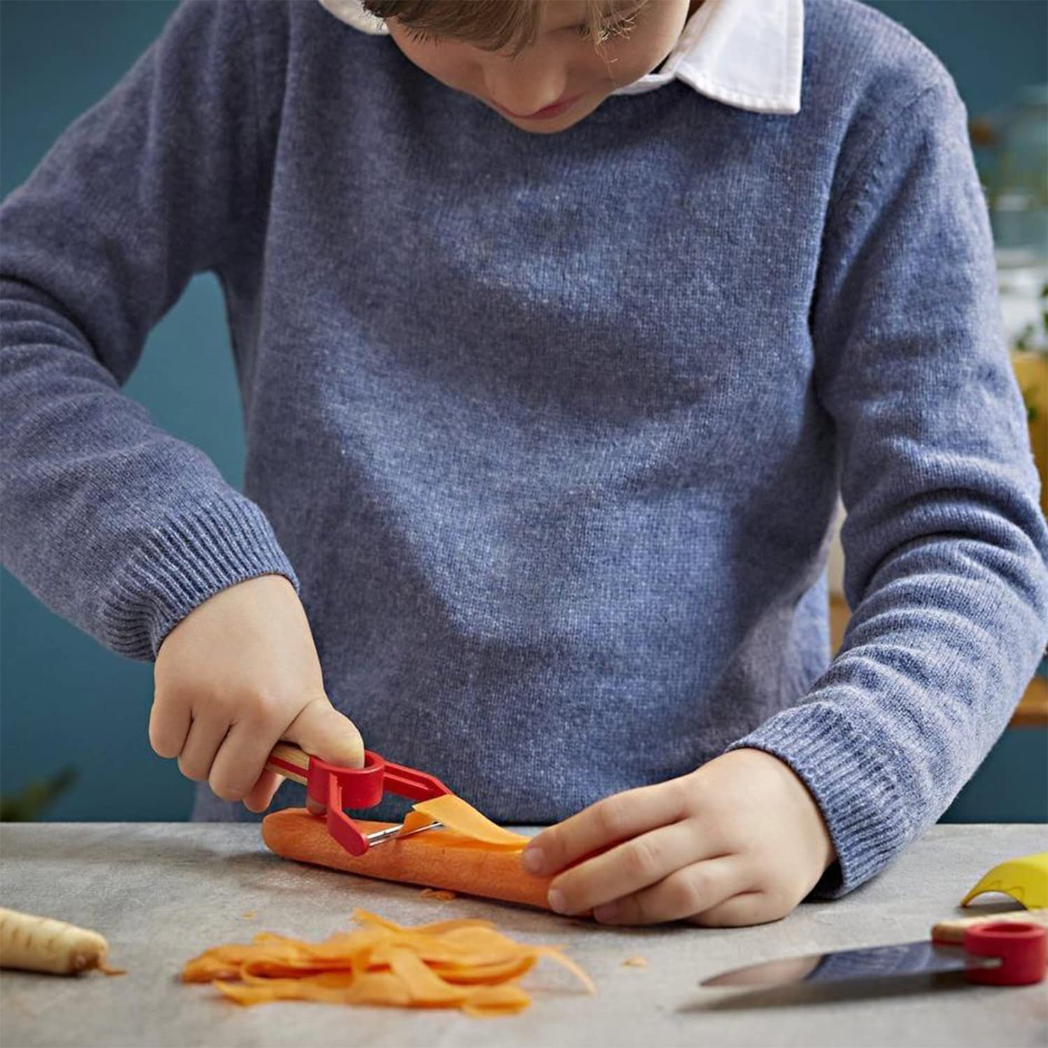opinel-le-petit-chef-knife-set-2-piece-children-s-chef-knife-with-rounded-tip-an image 5