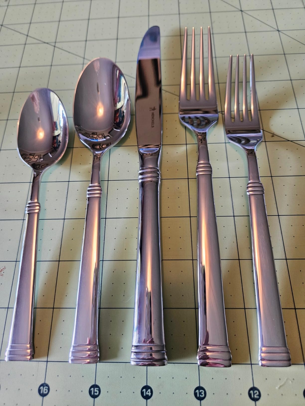 Nice set, but the knives are a bit dull