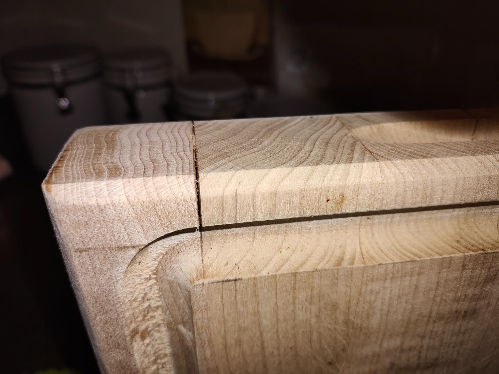 Good board, but needs oiling