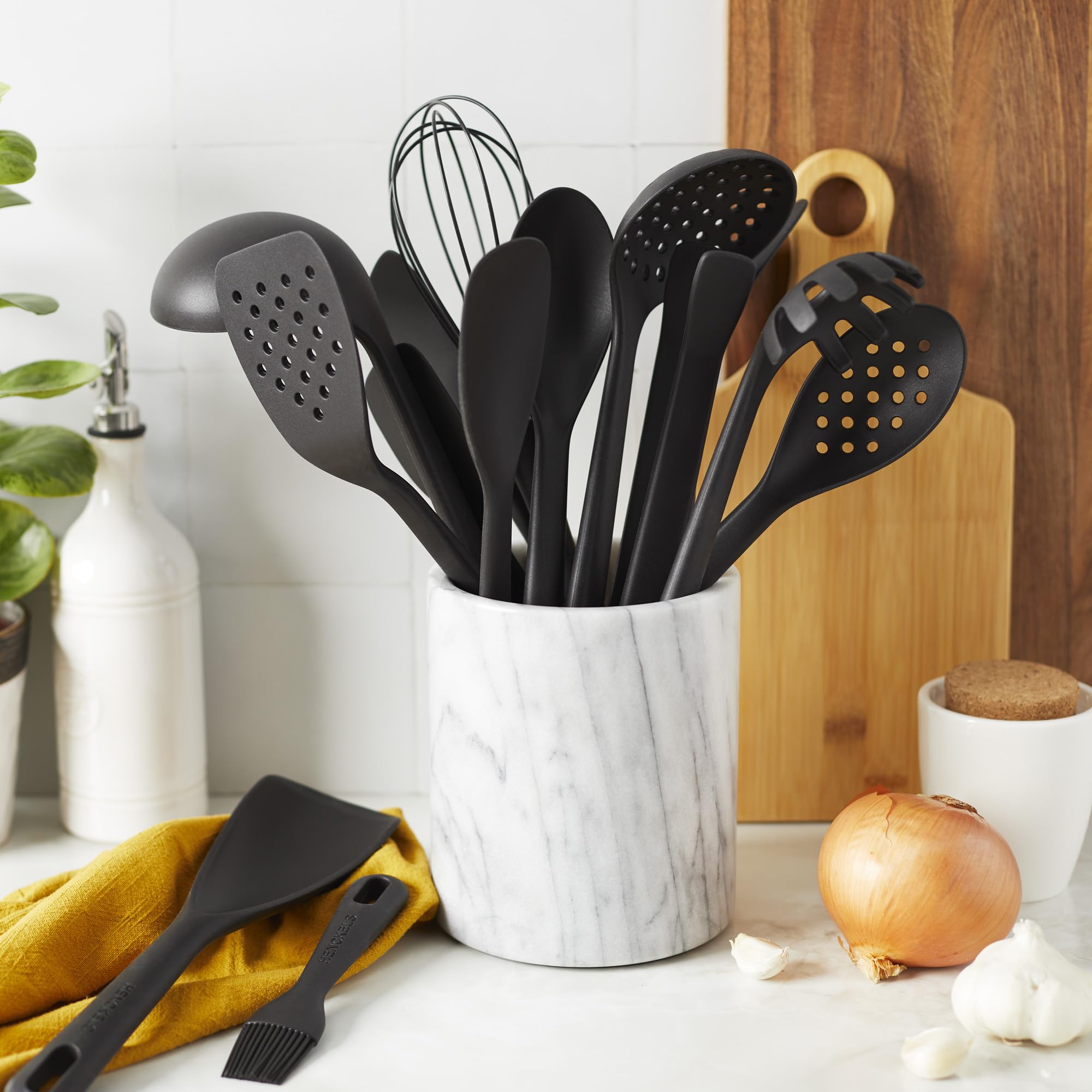 henckels-silicone-onyx-cooking-utensil-large-spatula image 6