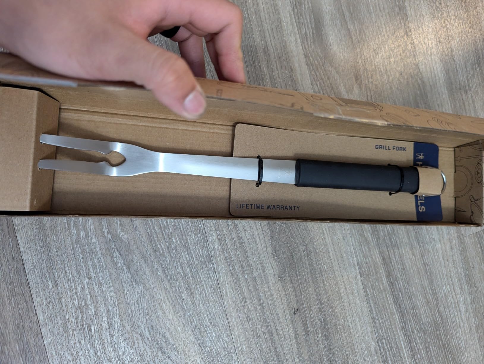 Excellent BBQ tool