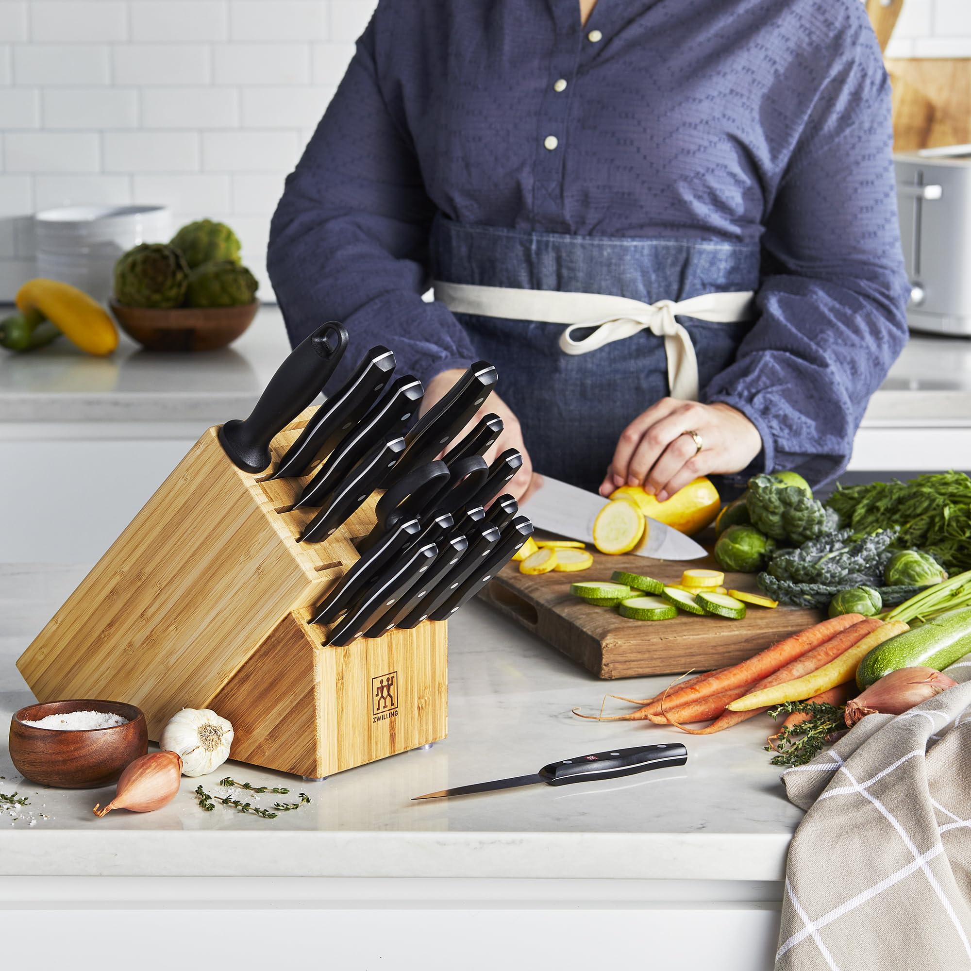 zwilling-twin-signature-19-piece-knife-block-set-german-steel-light-brown image 4