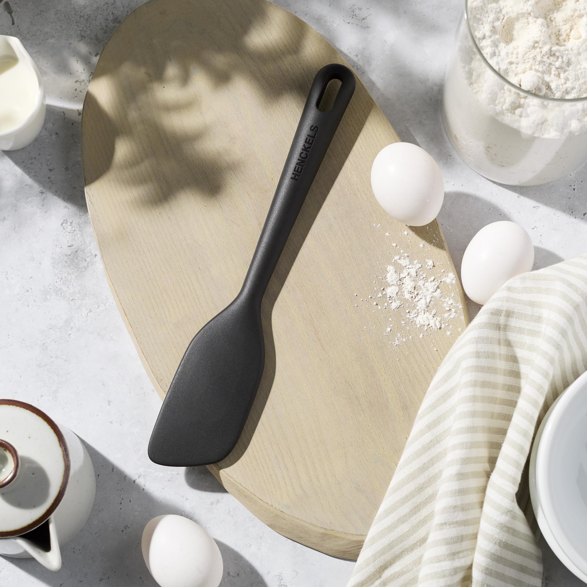 henckels-silicone-onyx-cooking-utensil-large-spatula image 2