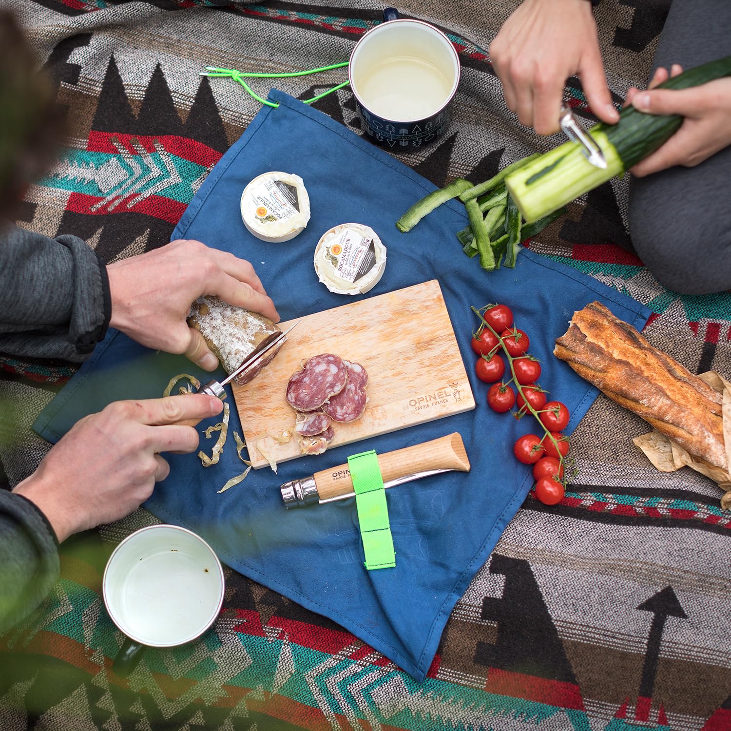 opinel-nomad-camping-kitchen-utensil-kit-with-folding-knives-cutting-board image 6