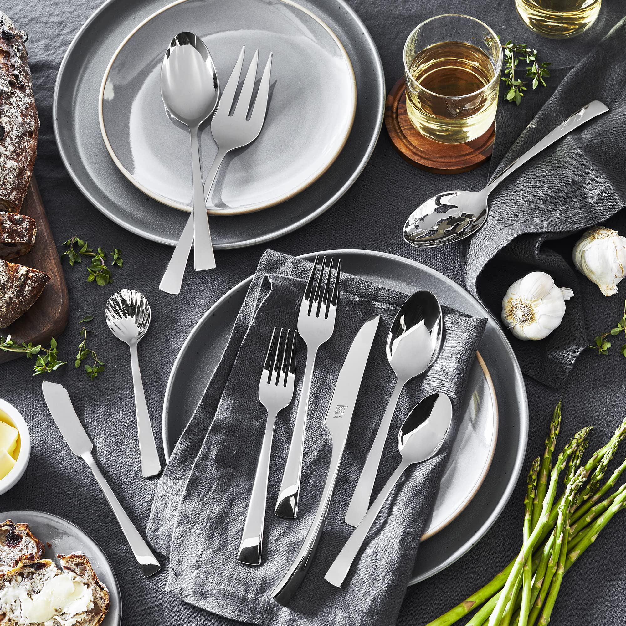 zwilling-bellasera-45-piece-flatware-set-service-for-8-stainless-steel image 4
