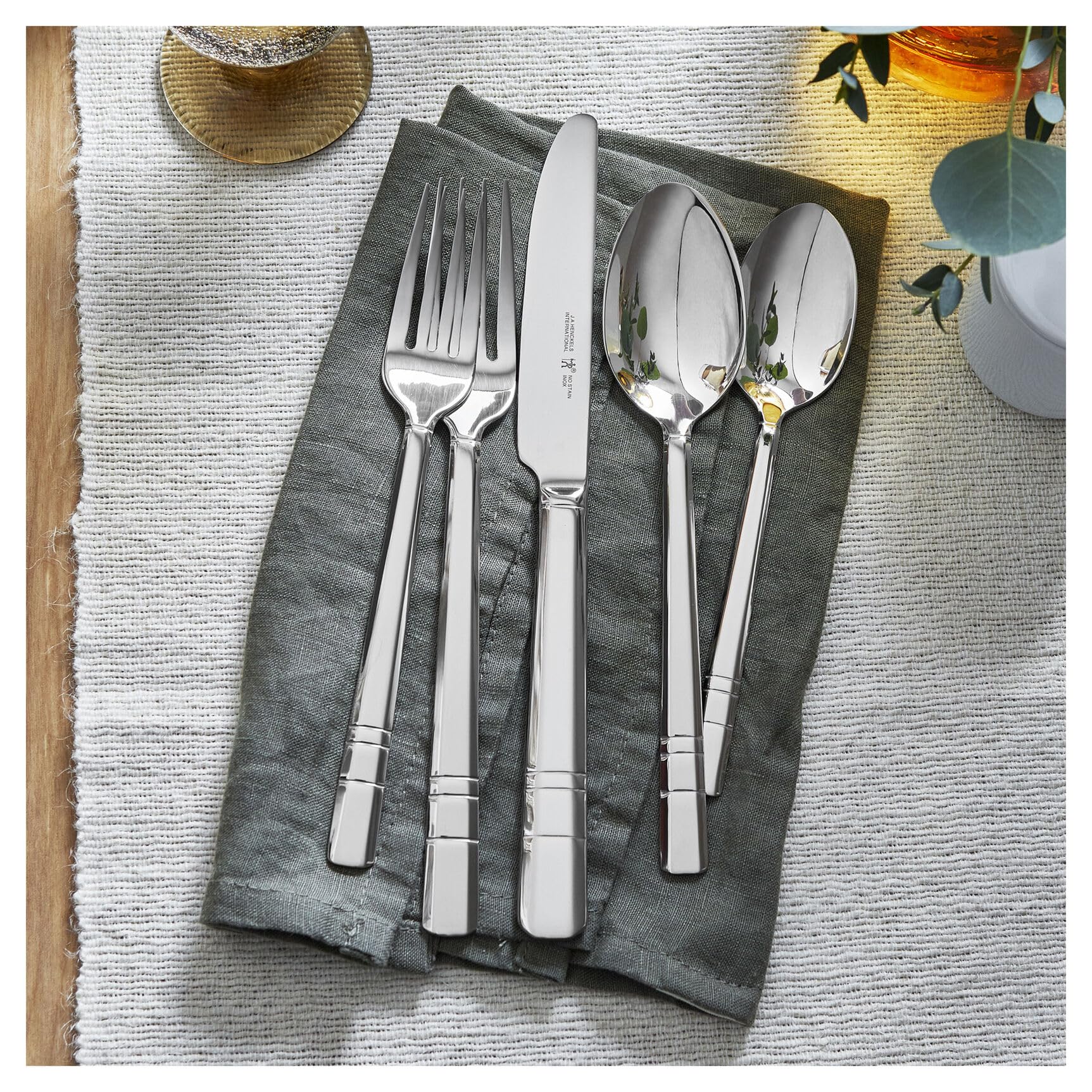 henckels-madison-square-65-piece-flatware-set-18-10-stainless-steel-silver-with- image 5