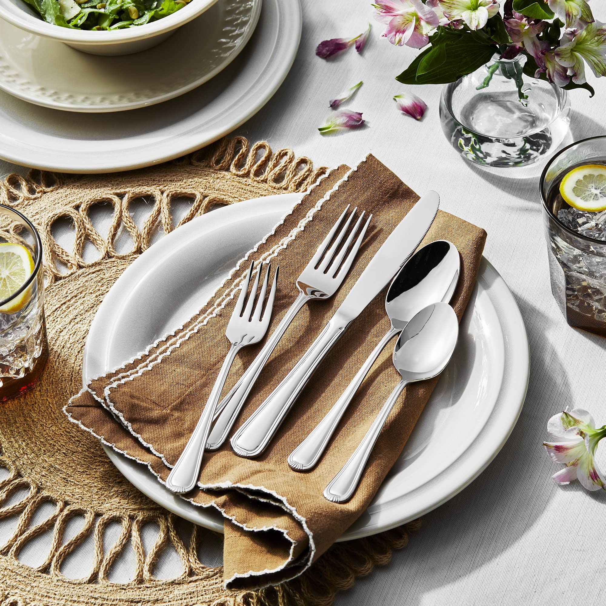 henckels-alcea-65-piece-stainless-steel-flatware-set image 4
