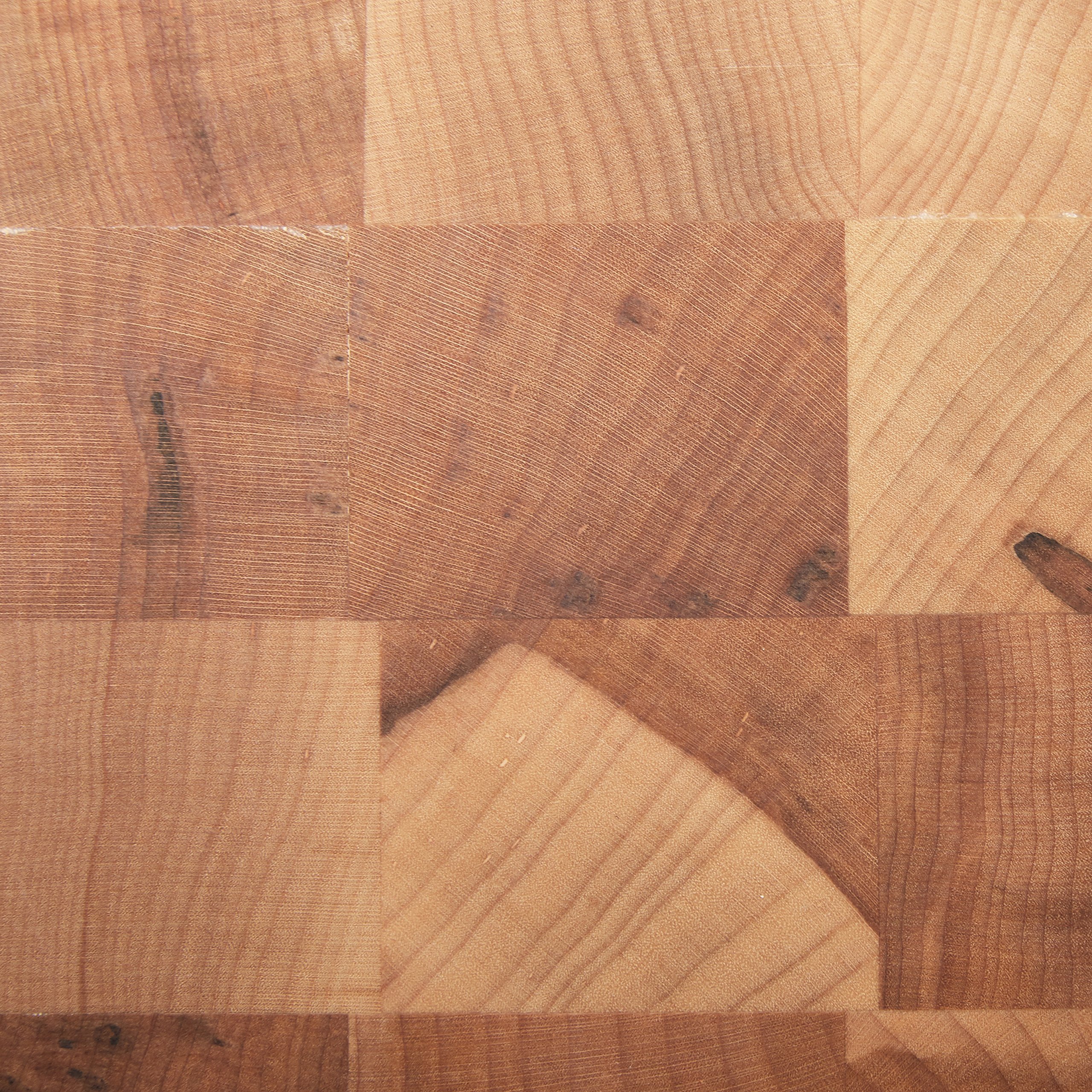 john-boos-pca1-maple-butcher-block-with-knife-holder-cherry-stain-legs-18-x18-x1 image 4
