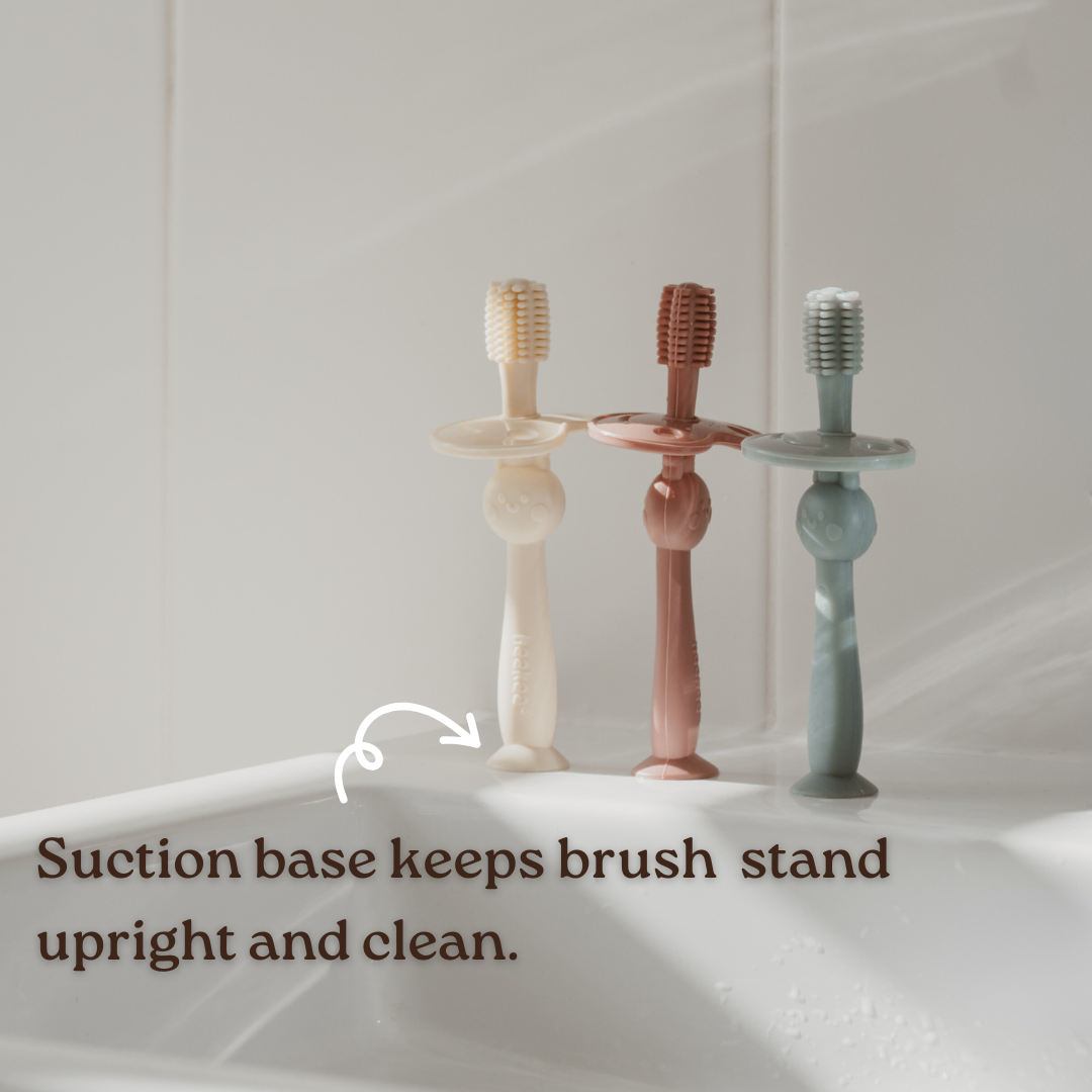 haakaa-360-silicone-toothbrush-1-pk image 6