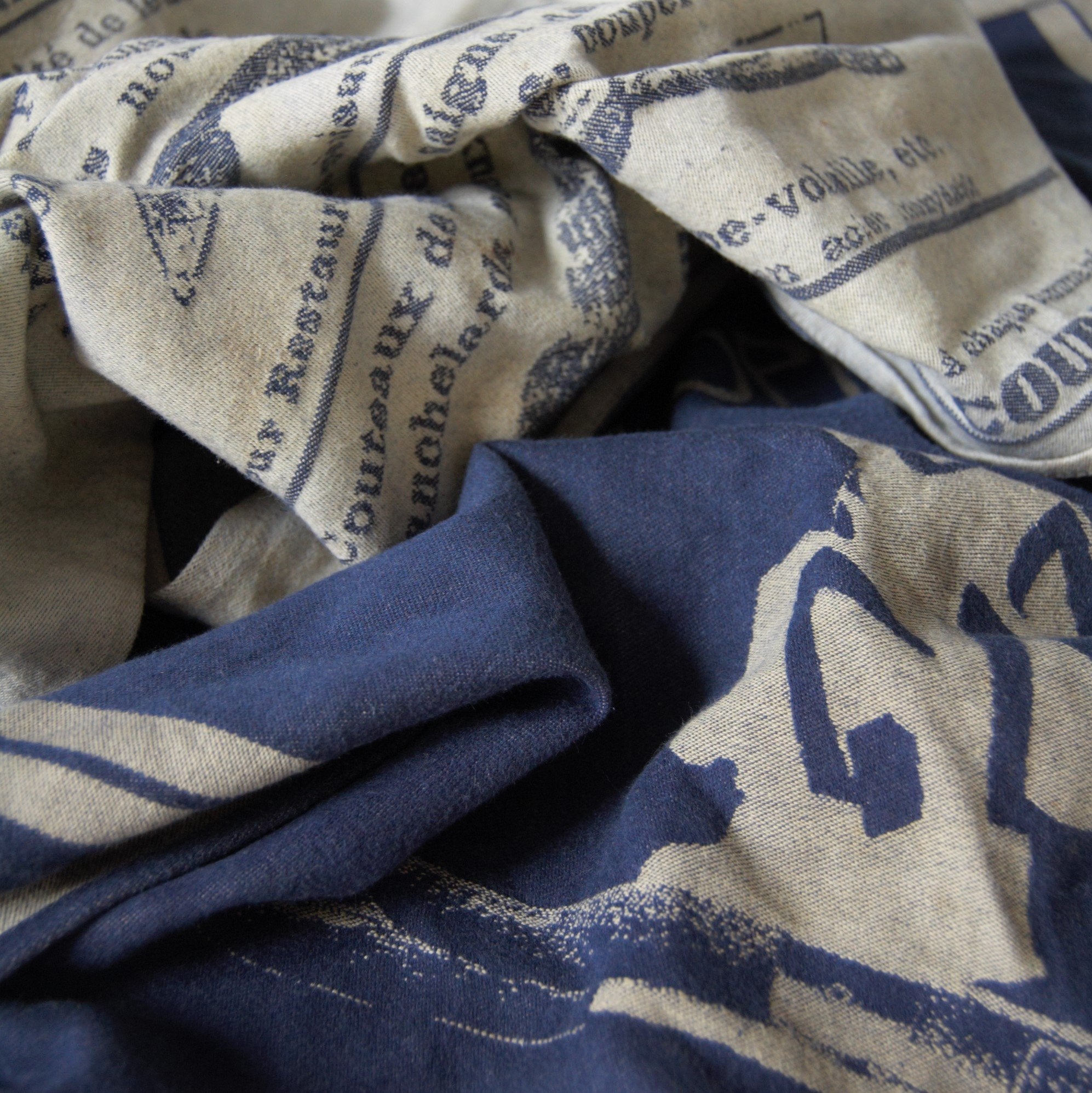 opinel-dish-towel-exigez-100-cotton-reversible-kitchen-accessory image 5