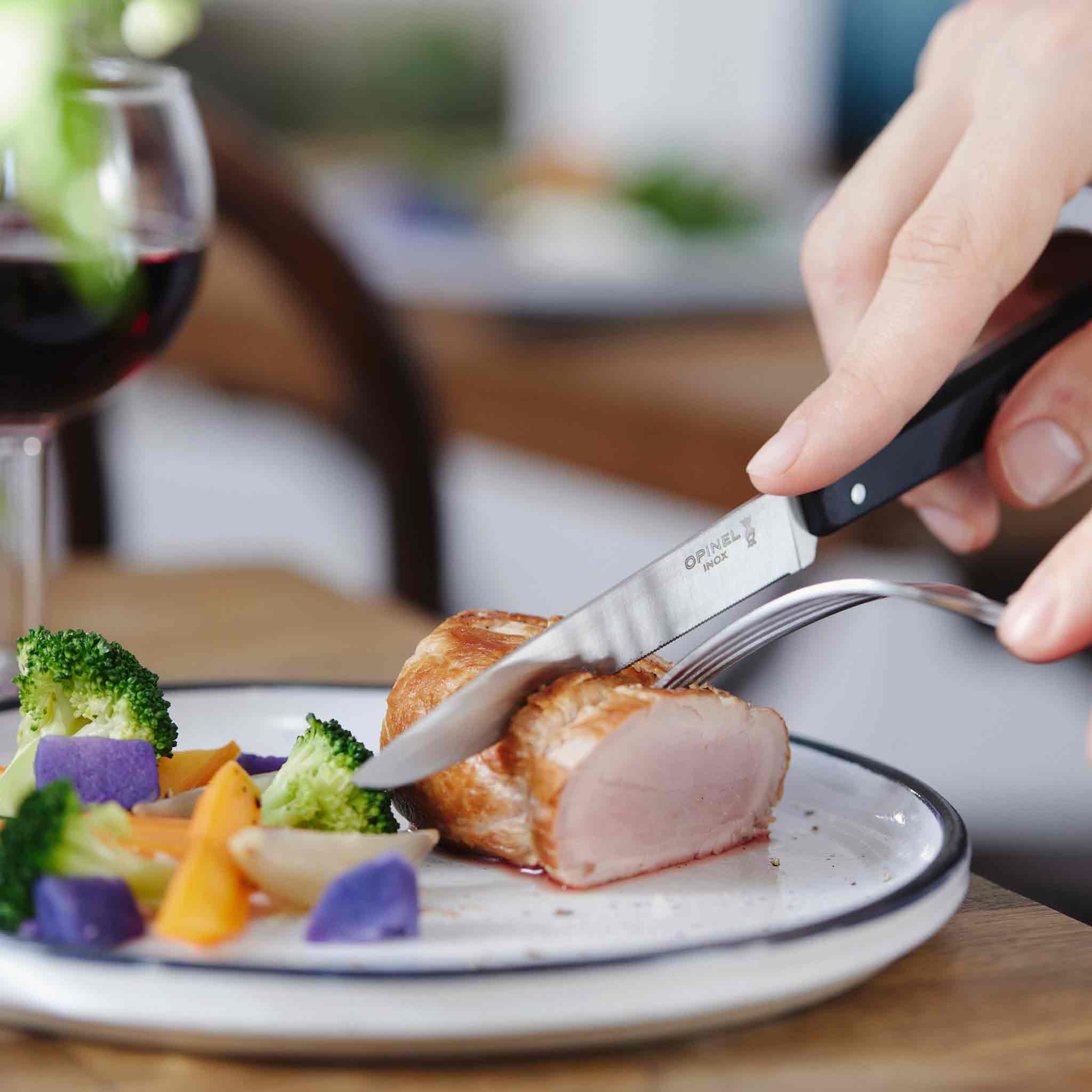 opinel-bon-app-tit-pro-no-125-micro-serrated-steak-knives-4-set image 2