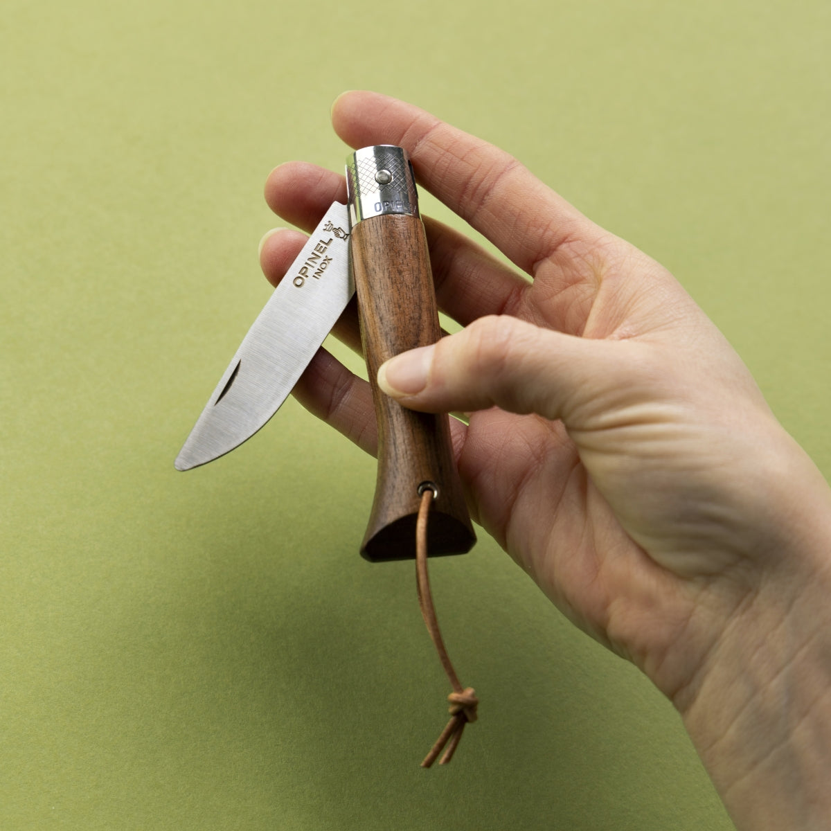opinel-n-o6-everyday-carry-folding-knife-walnut-or-olive-wood image 2