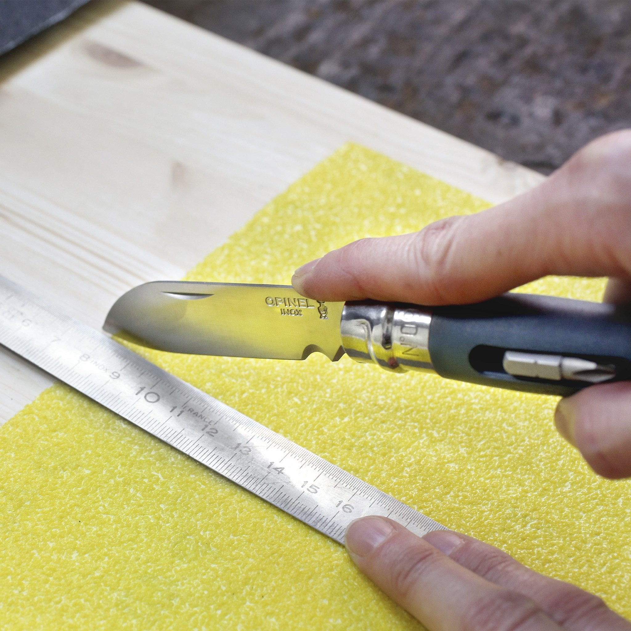 opinel-no-09-diy-folding-utility-knife-with-screwdriver-and-magnetic-bit-holder image 2