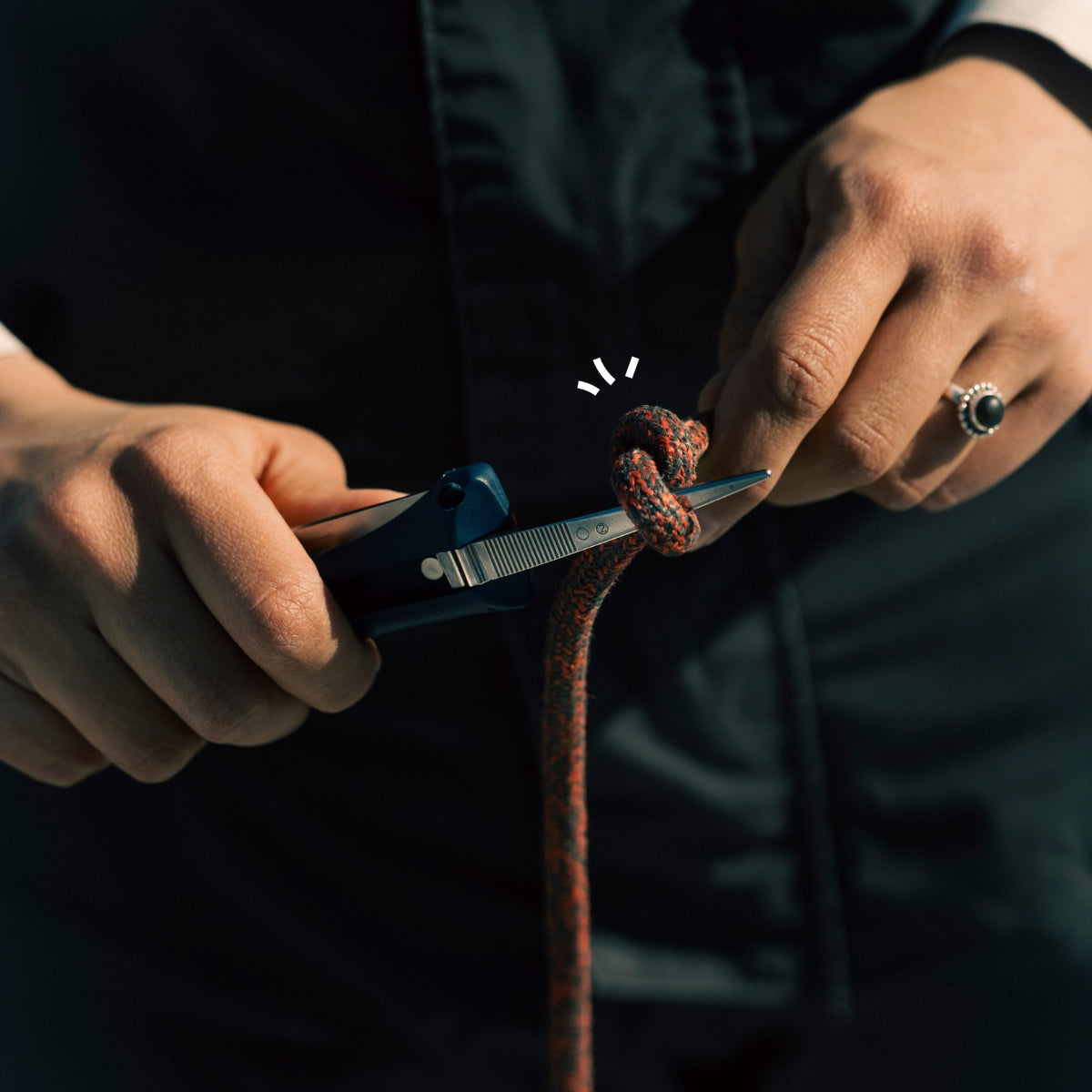 opinel-no-09-ocean-folding-knife-marine-grade-with-marlinspike-whistle image 6