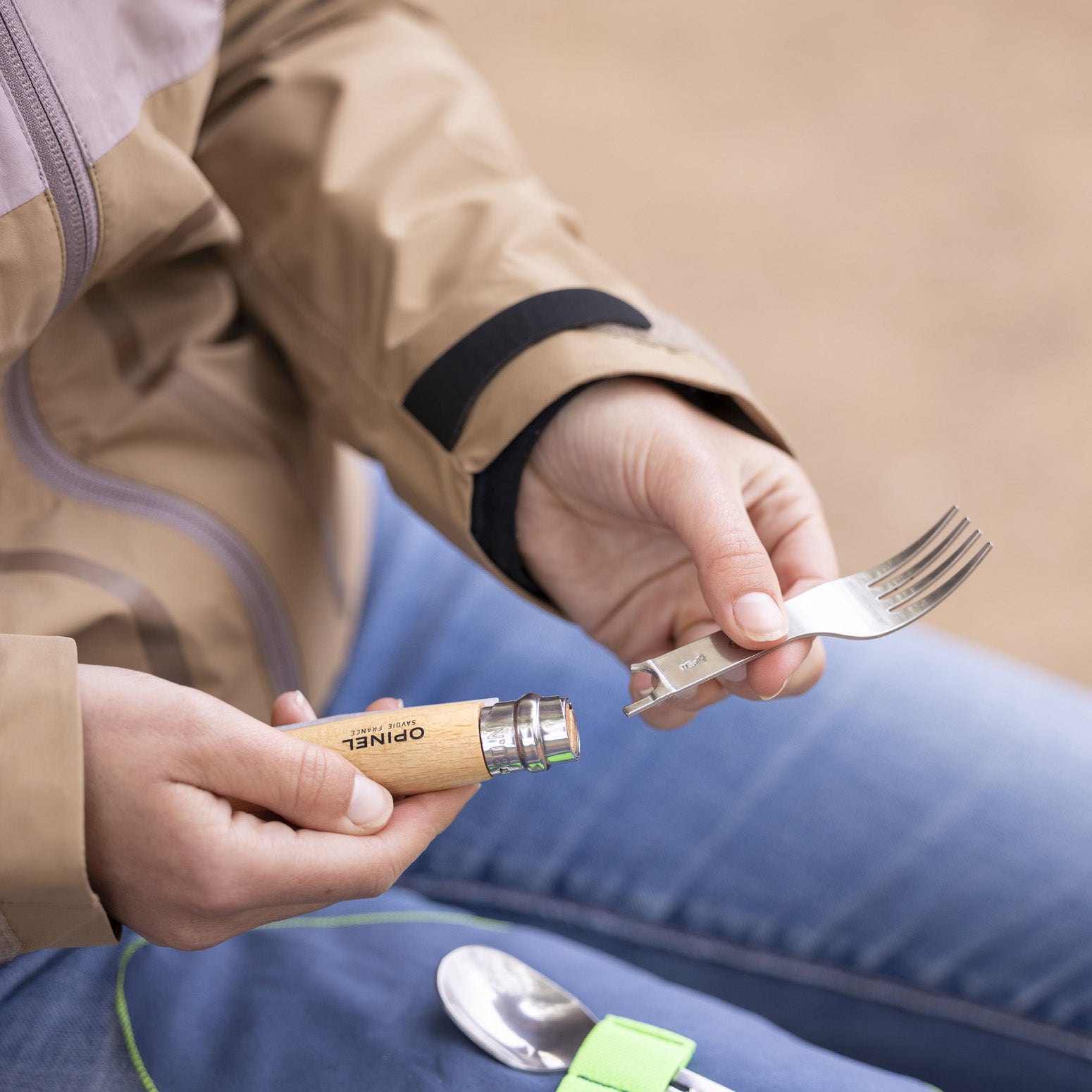 opinel-picnic-set-with-no-08-knife-picnic image 4