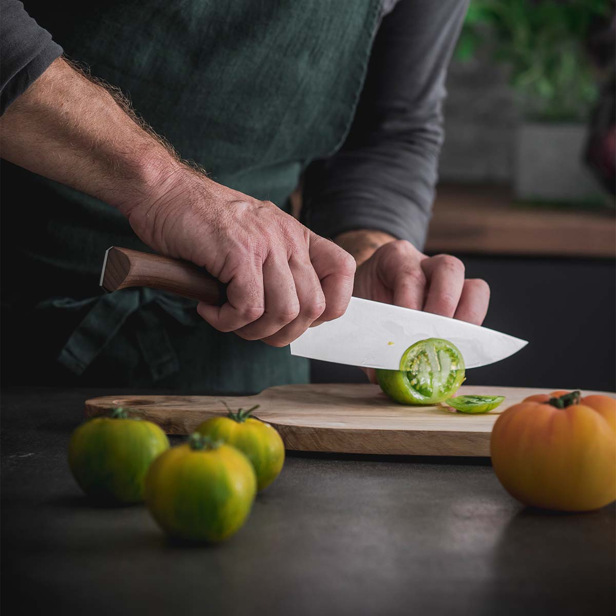 opinel-professional-chef-knife-set-les-forg-s-1890-3-piece-forged-kitchen-knife- image 4