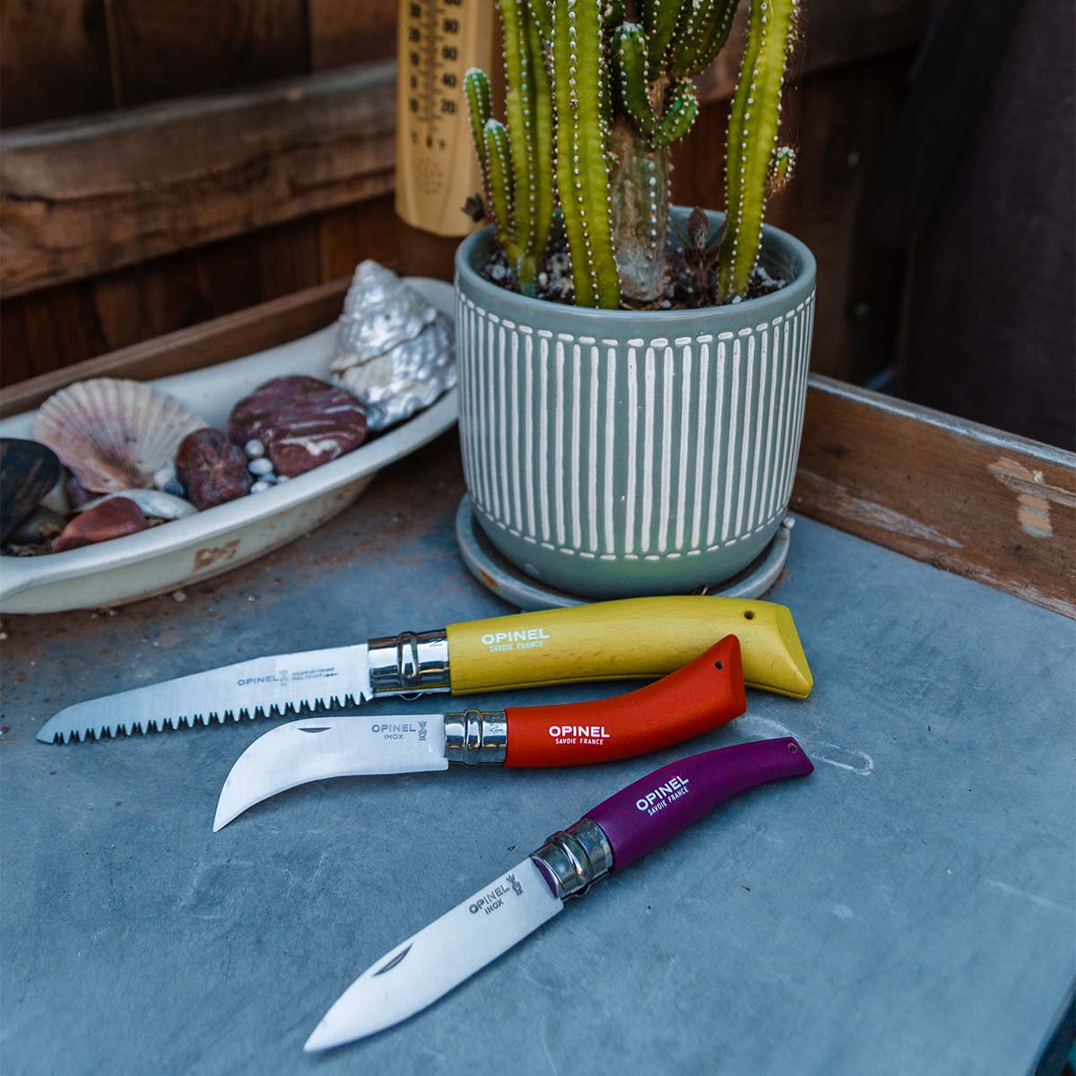 opinel-stainless-carbon-steel-garden-knife-trio-3-tools image 7