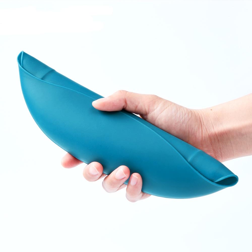 haakaa-silicone-baby-bib-1-pack image 3